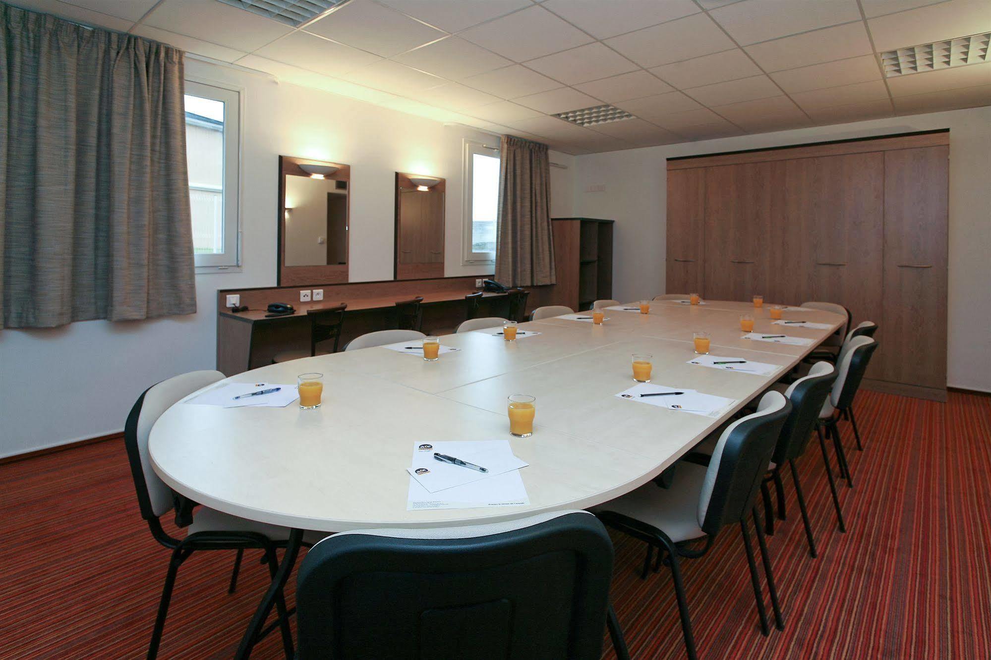 Ace Hotel Brive מראה חיצוני תמונה